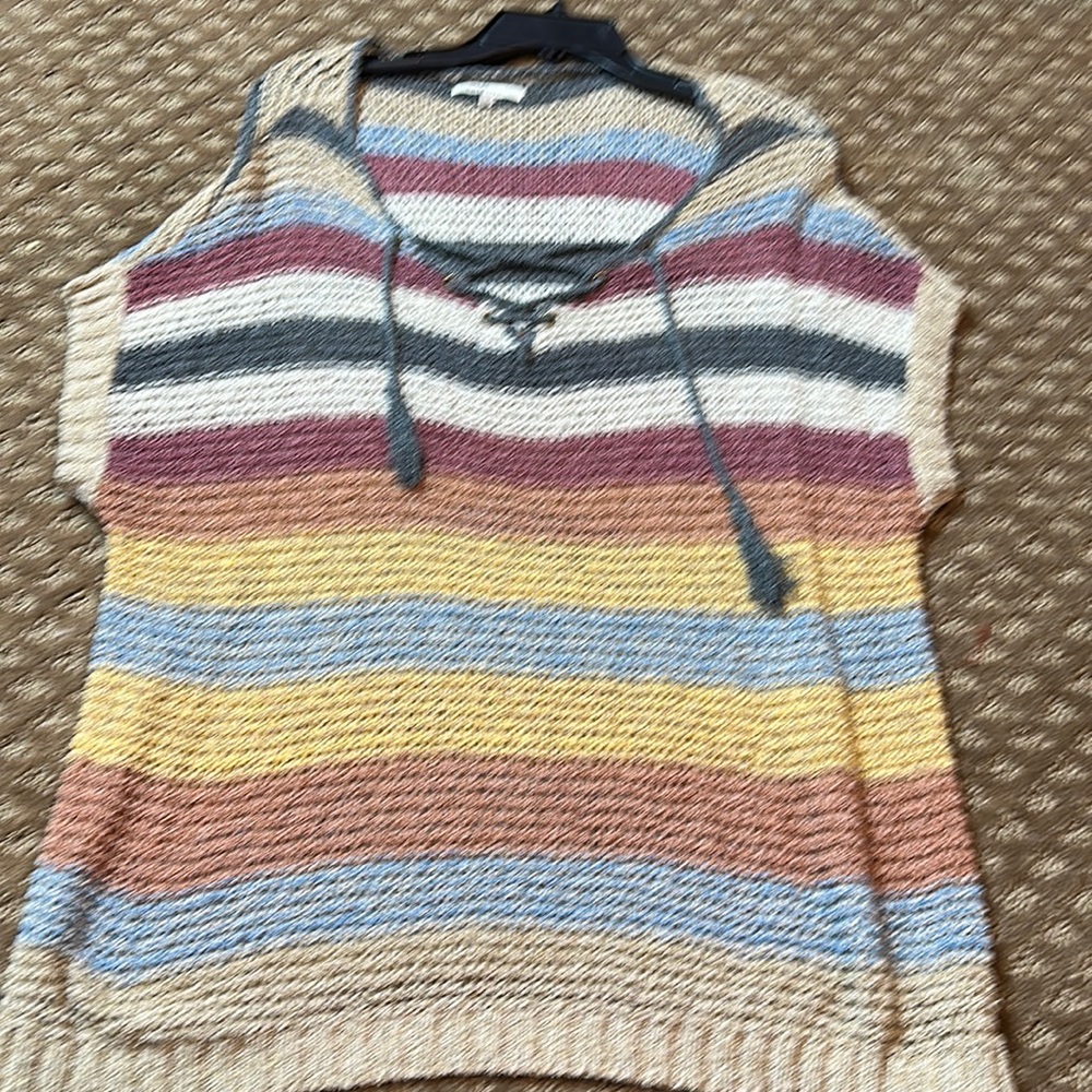 Cozy casual small